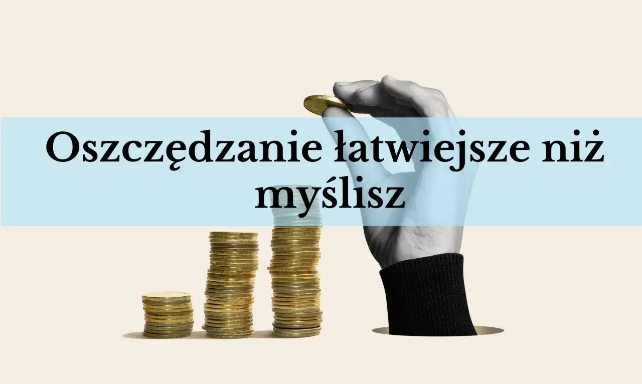 Dłoń z monetą nad rosnącymi stosami złotych monet. Tekst: